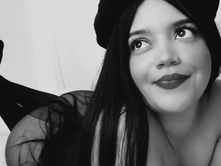 magicrainbow profilbild på webbkameramodell