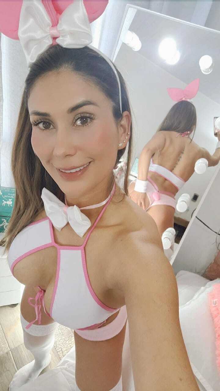 Interprete AnahiBrooke Foto 8