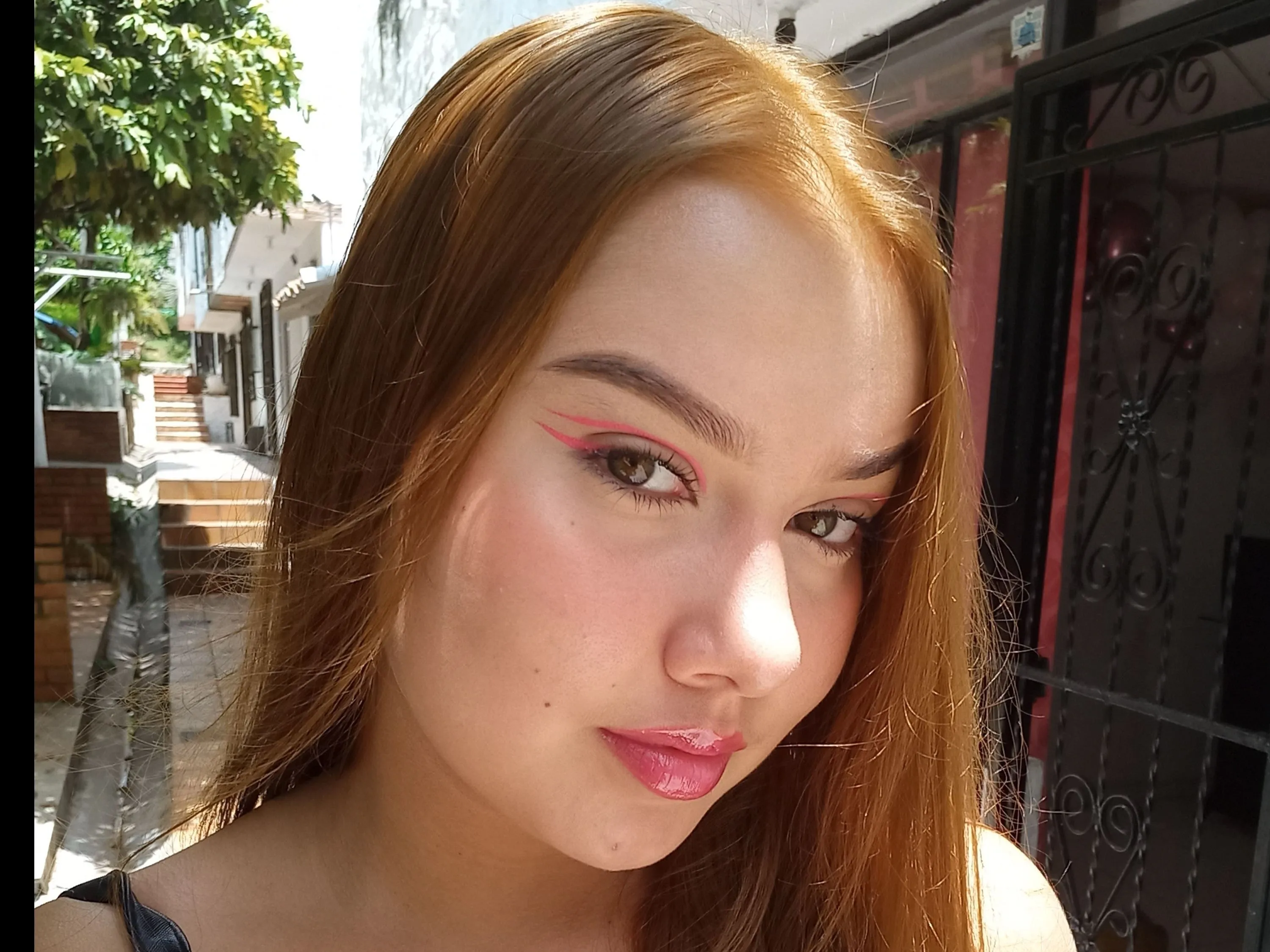 Image de profil du modèle de webcam EmilieRossi