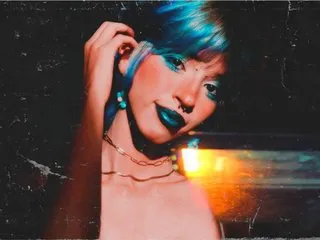 TinaRoberts19