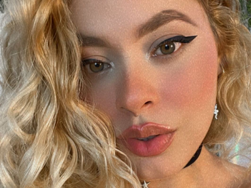 cattkeisy immagine del profilo del modello di cam