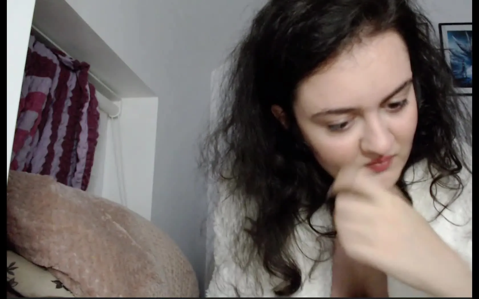 Intérprete ANGELIYNNE Video 1