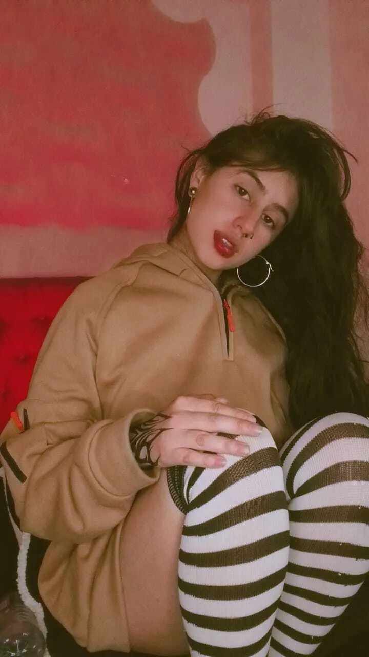 Intérprete MiaRamirex Foto 8