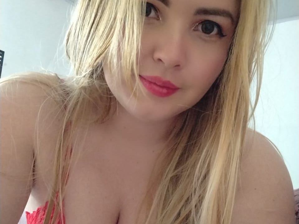 Foto de perfil de modelo de webcam de HannieRuiz 