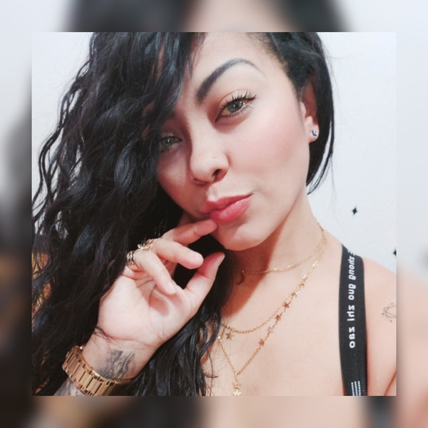 Performer QueenOfQuirtXX Photo 4