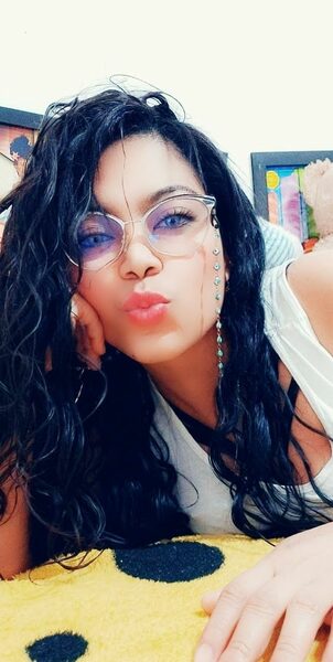 Performer QueenOfQuirtXX Photo 2