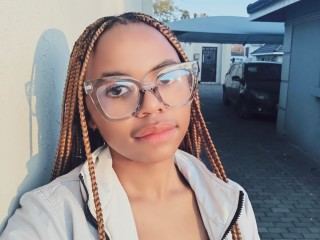 HotSmallTits cam model profile picture