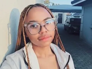 HotSmallTits cam model profile picture