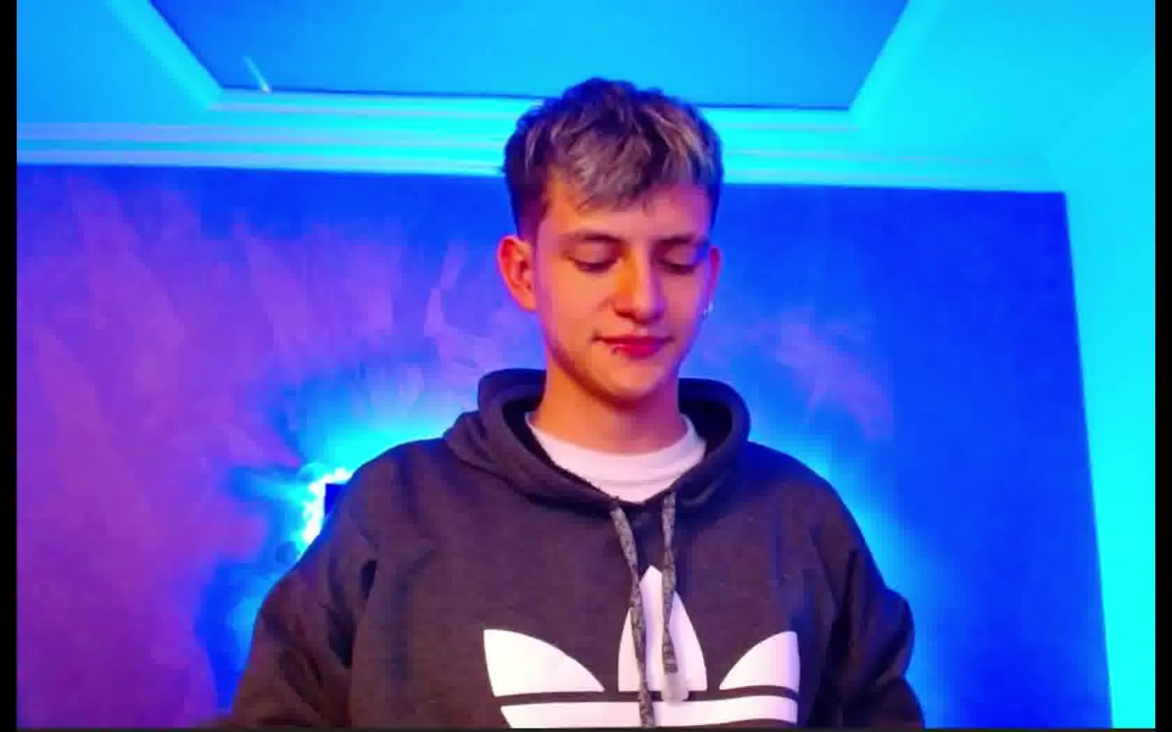 Artist BastiianLeonis Video 1