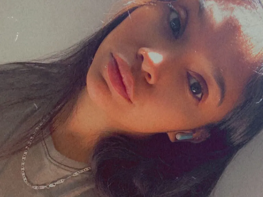 Azizababy94 Profilbild des Cam-Modells