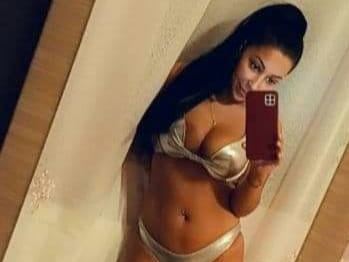 JULLIYETE Profilbild des Cam-Modells