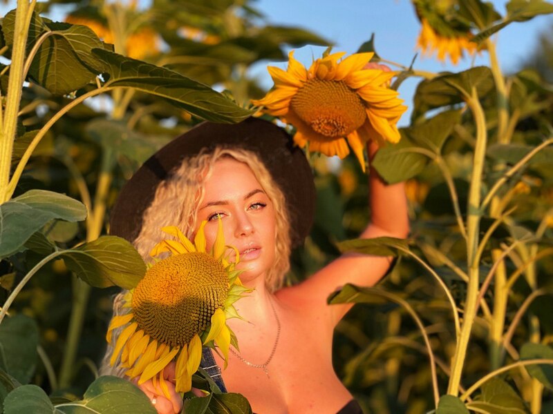 Artista HanaBonnie Foto 4