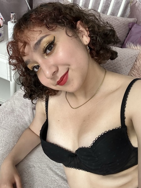 Artist CurlySofia Foto 3