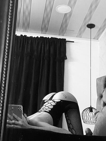 Interprete VaiolethGray Foto 2