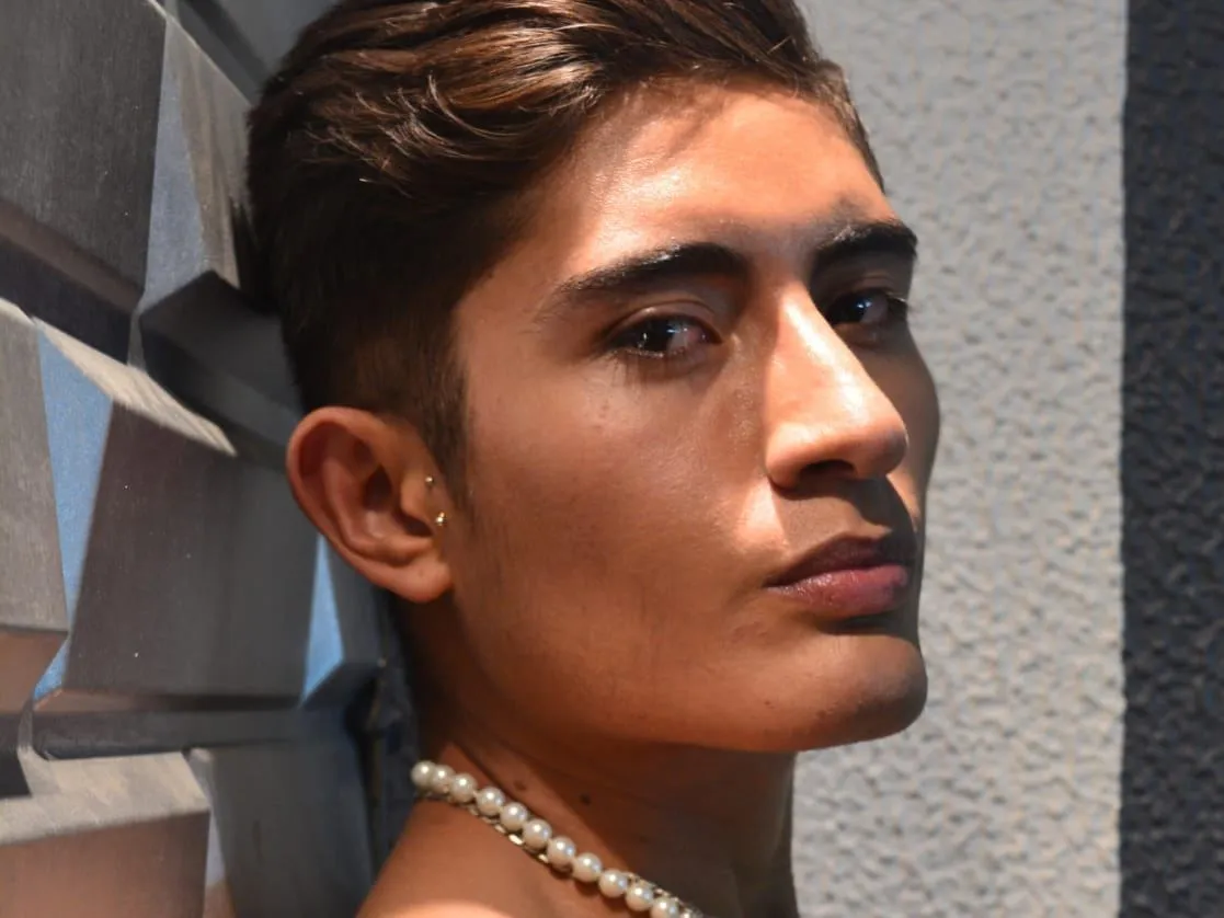 Imagen de perfil de modelo de cámara web de andremeyer