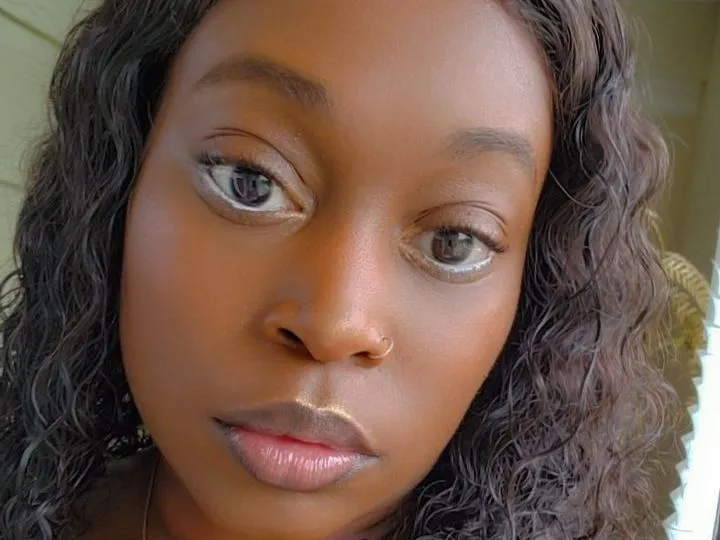 GoddessNivi profilbild på webbkameramodell
