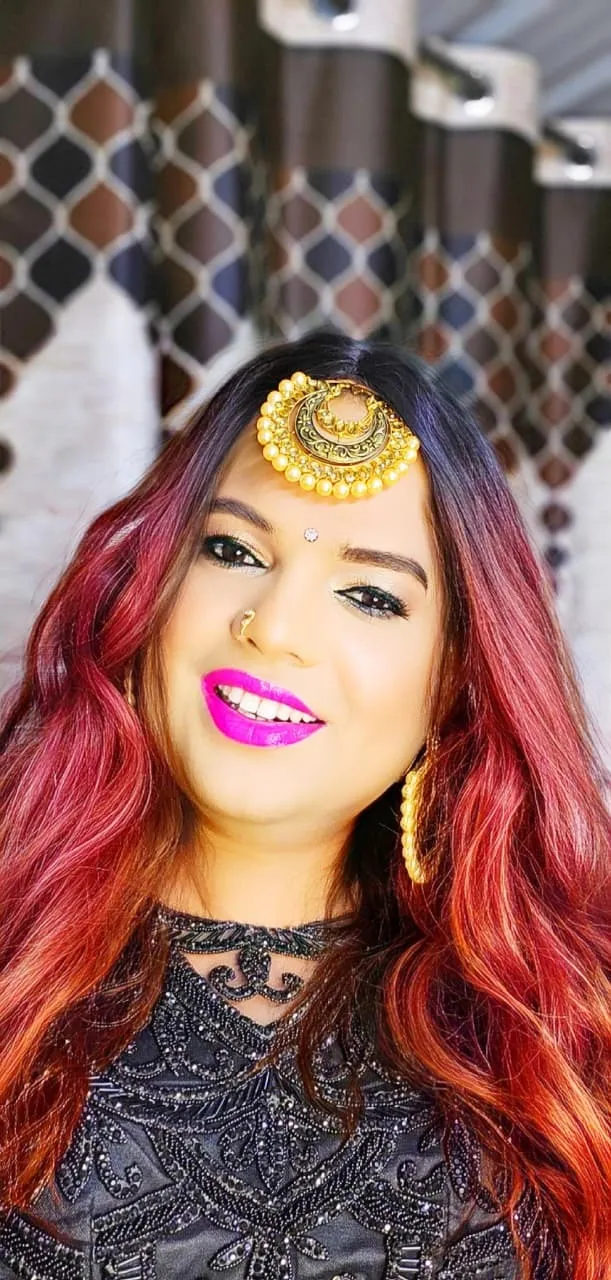 Performer INDIANSISSYCHUBBY Photo 1