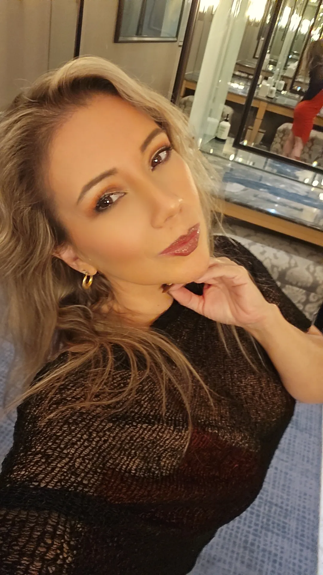 Interprète NanaRoman Photo 1