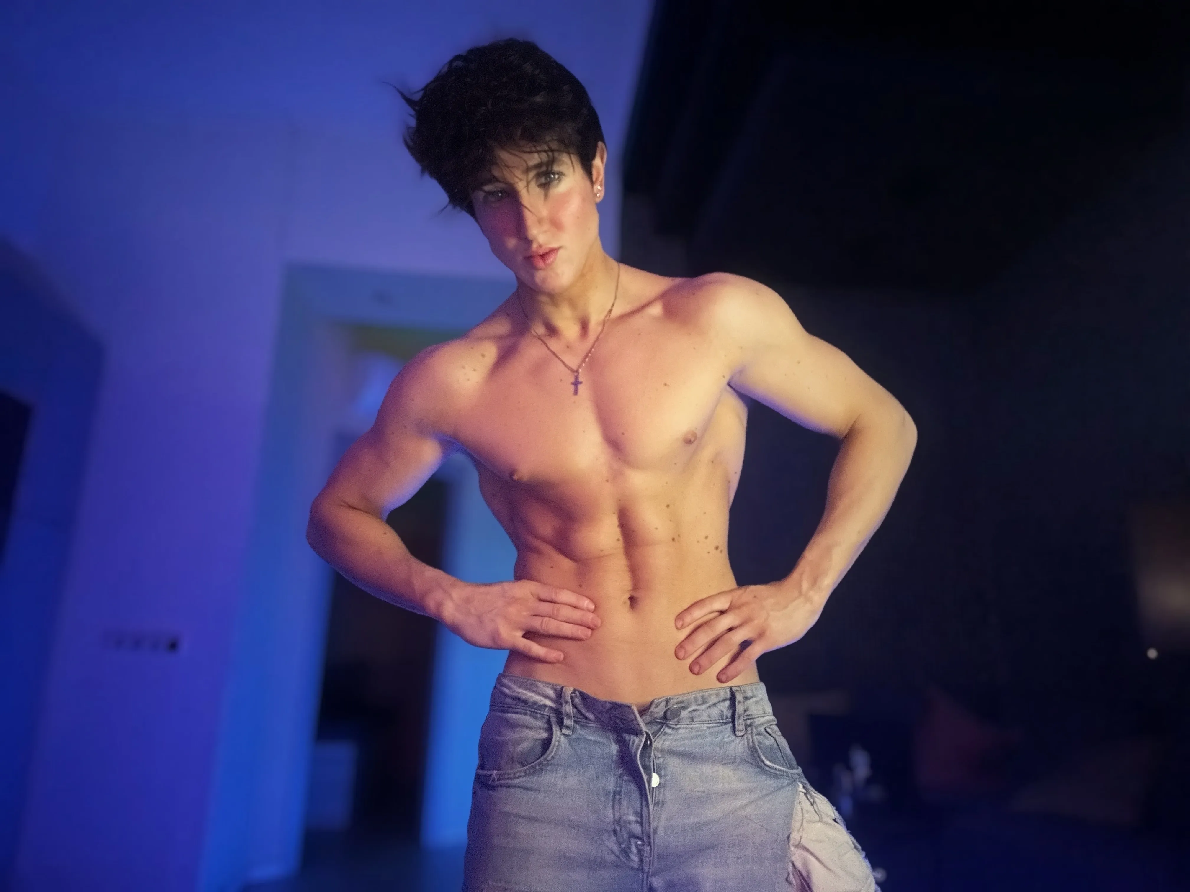 Performer ChristianLevinee Photo 4