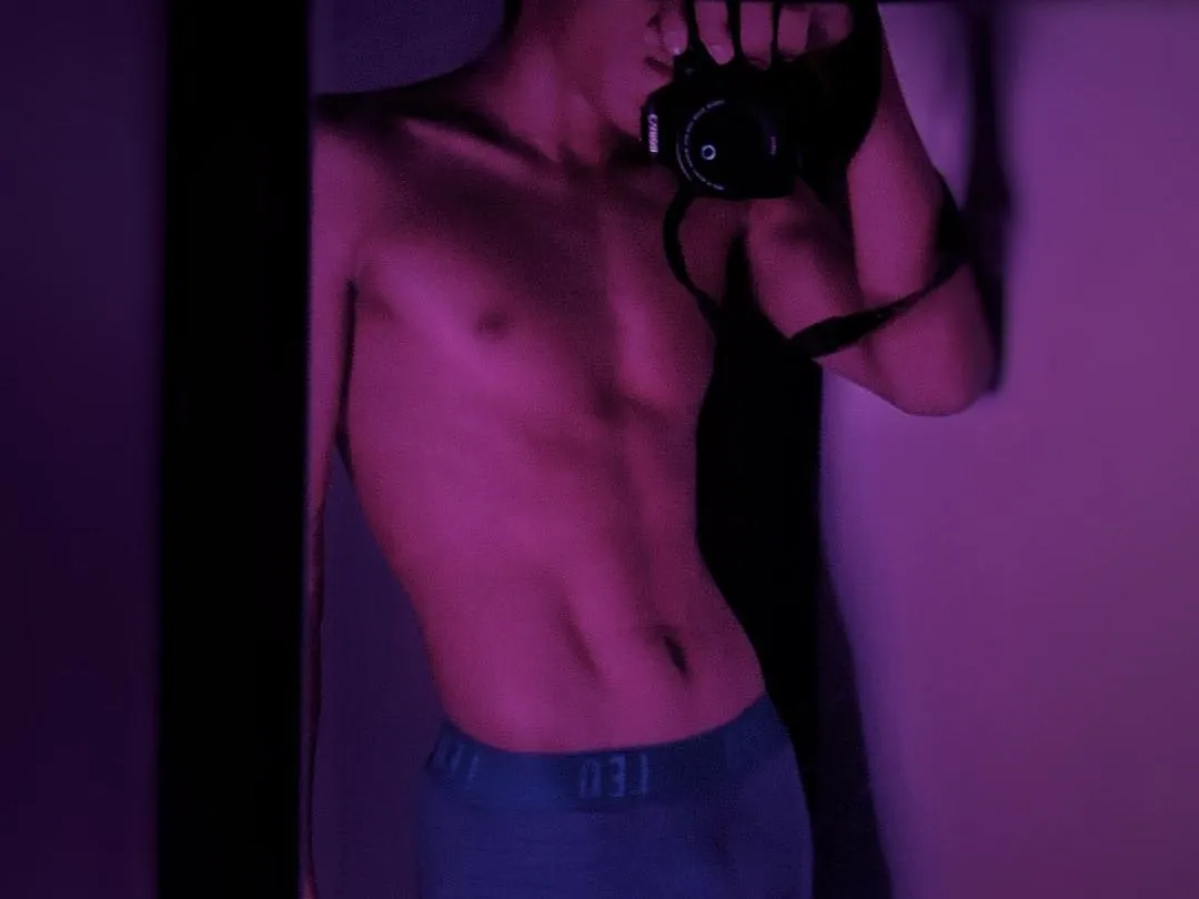 cutevalentino profielfoto van cam model