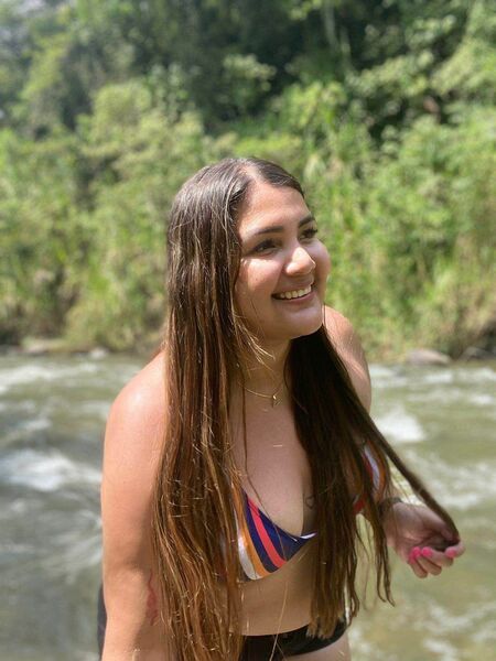 Intérprete TINAHILLS Foto 4