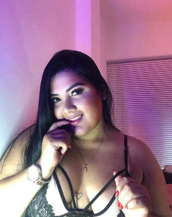 Intérprete TINAHILLS Foto 6