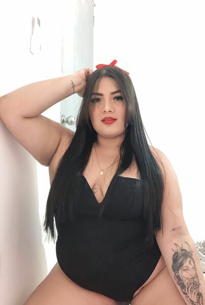 Intérprete TINAHILLS Foto 9