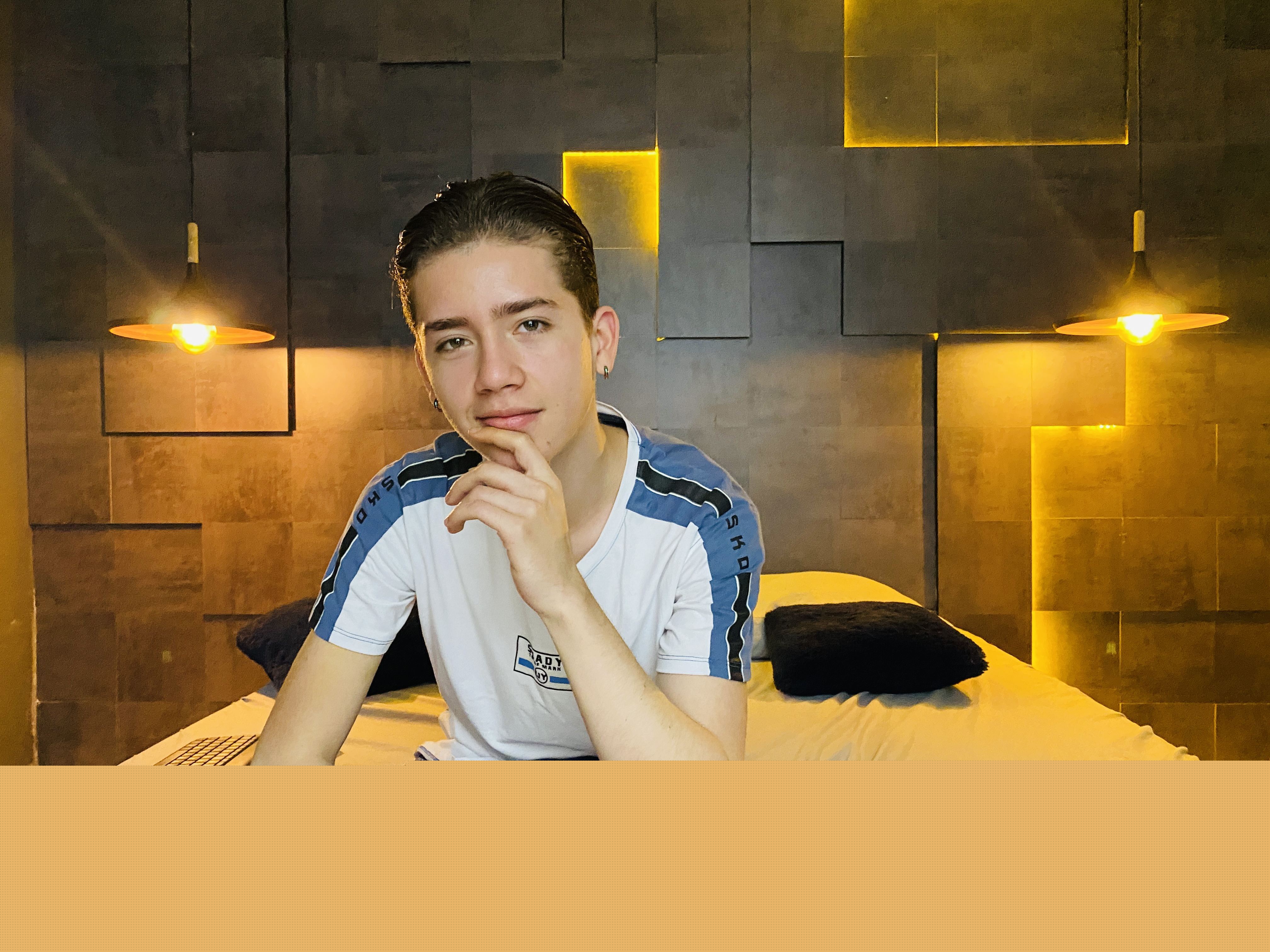 Profilbilde av JustinnMitchell webkamera modell