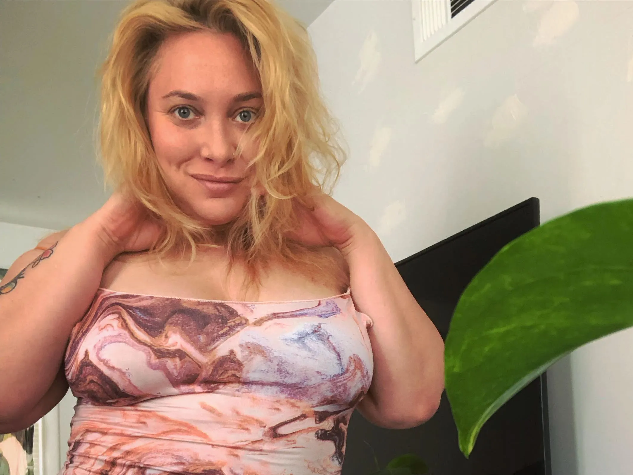 SaraAnn cam model profile picture