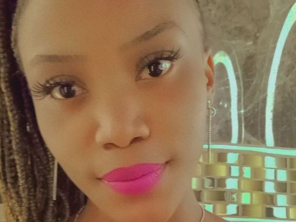 LollyPop9906 cam model profile picture