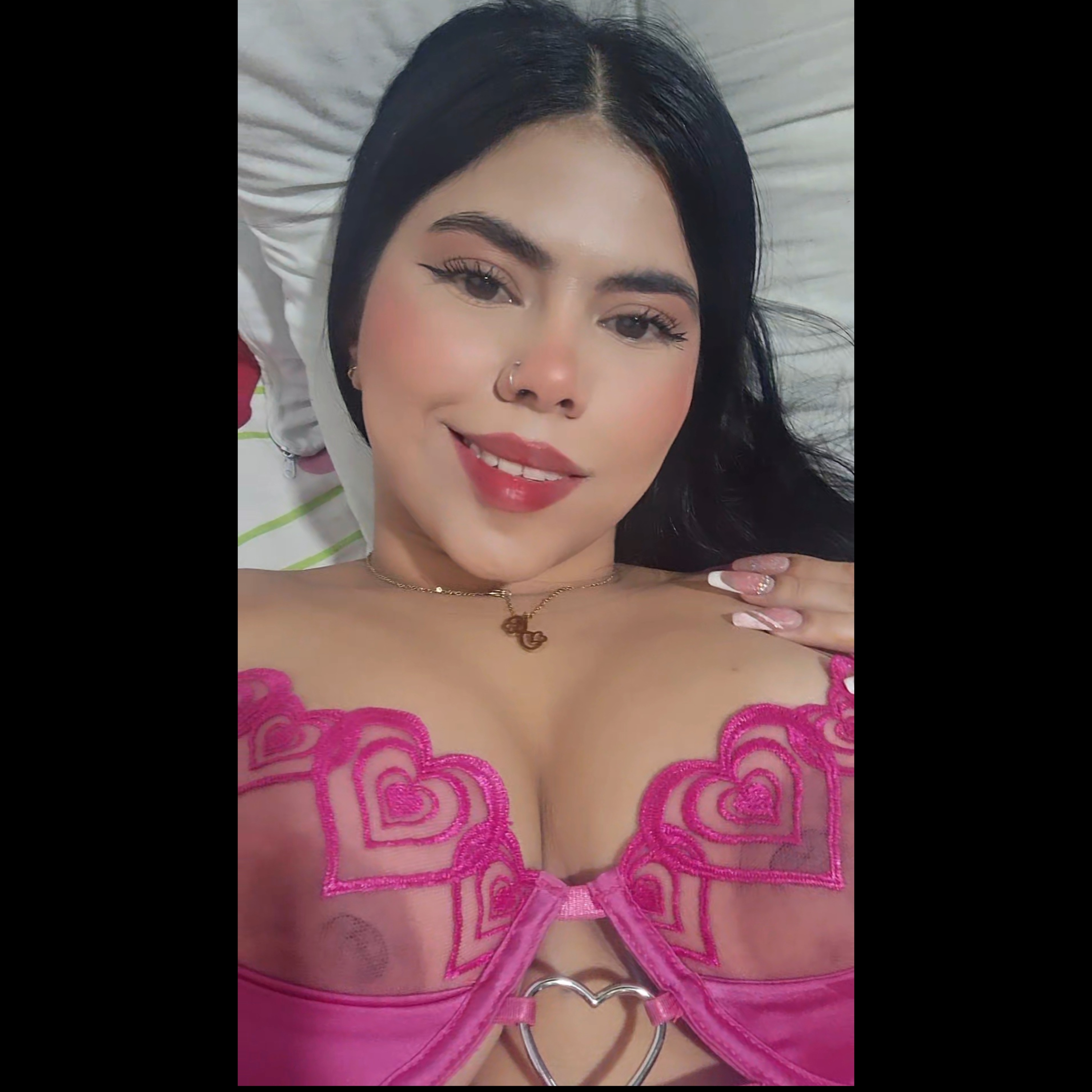 Intérprete NaughtyPetiteGirl Foto 10