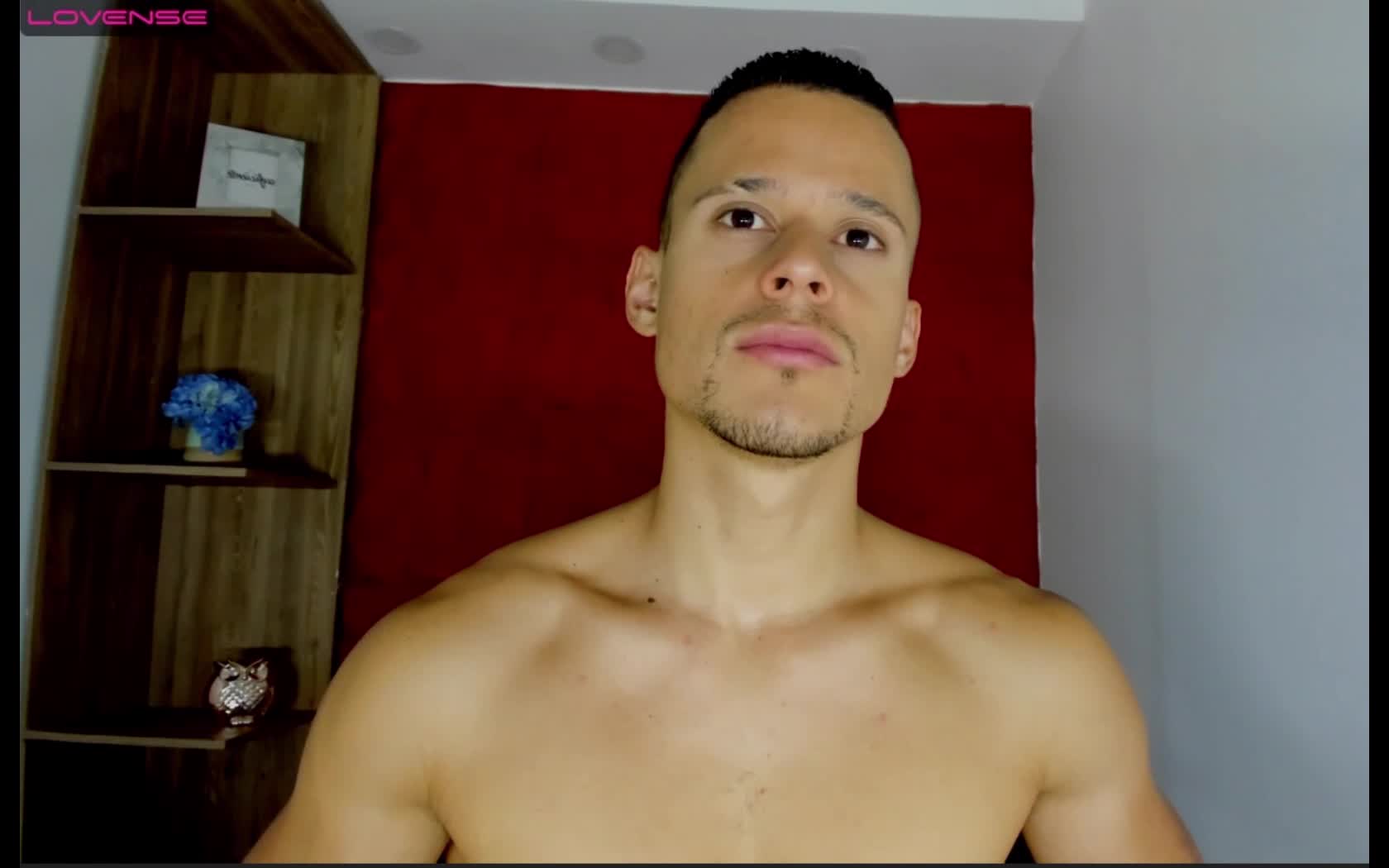 Intérprete RonnieLopez18 Video 1