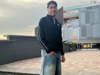 Image de profil du modèle de webcam MaxRey2001