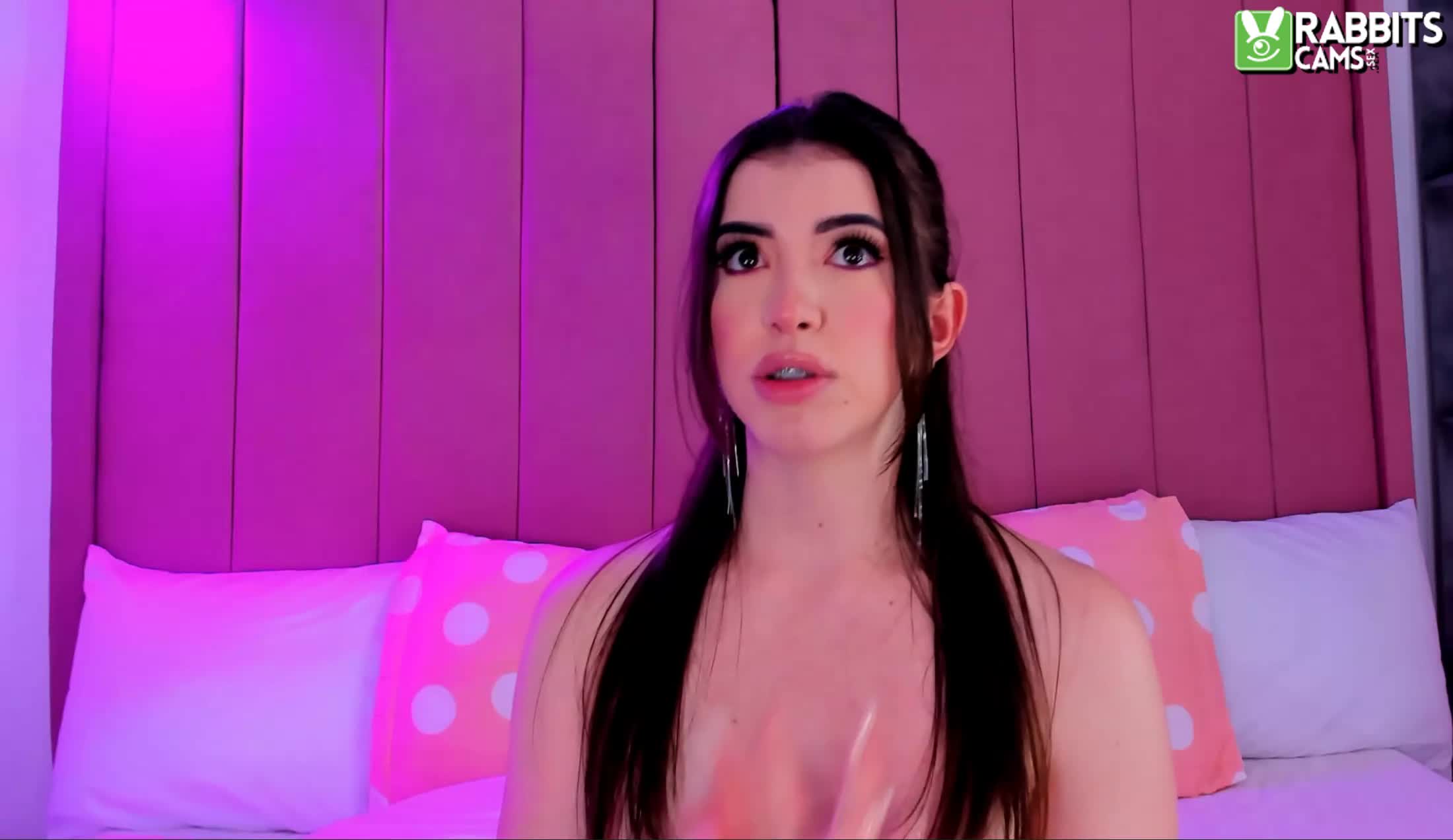 Performer SophyCollin Video 1