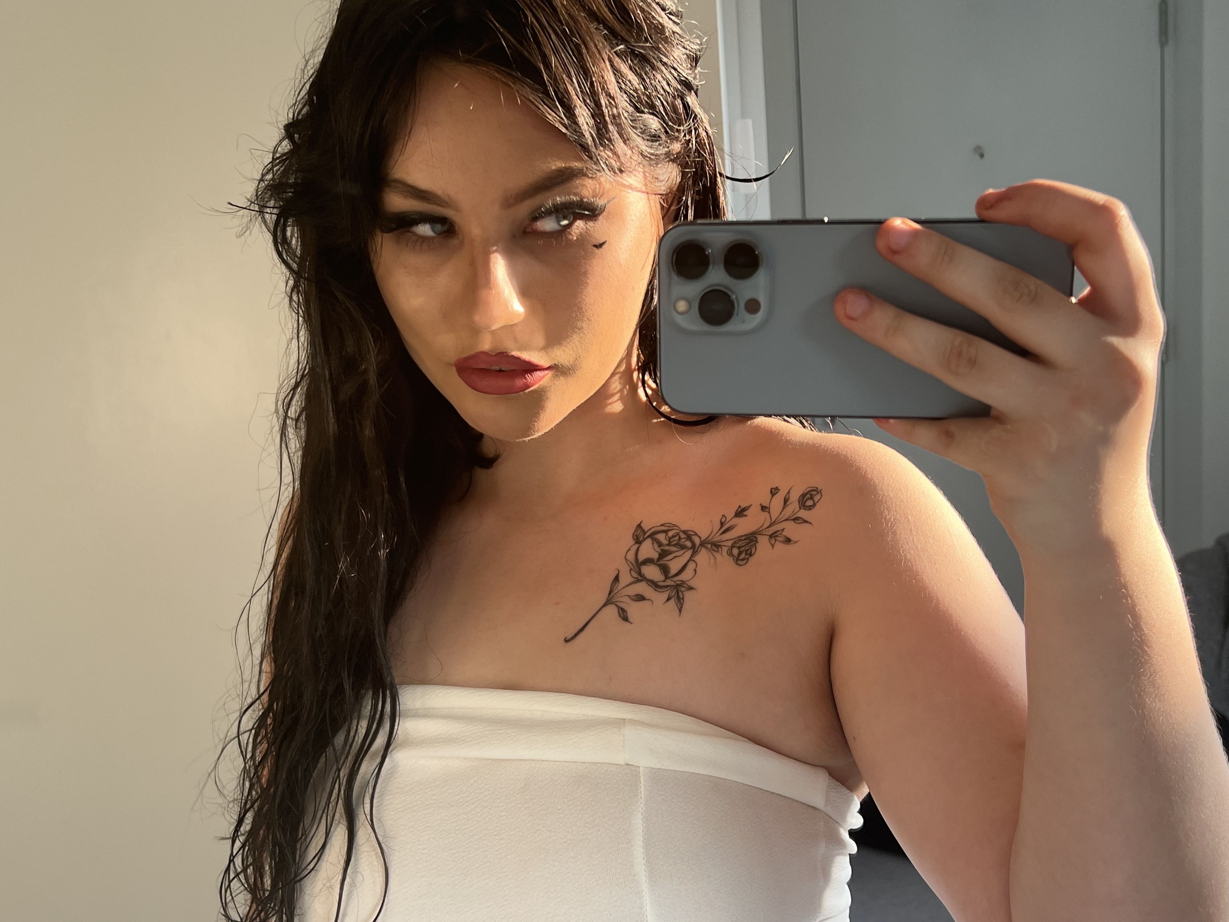 Profilbilde av BritishLeona webkamera modell