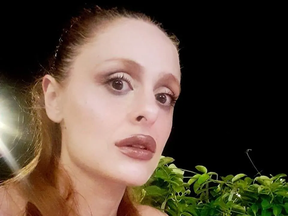 GuglielmaDrago profielfoto van cam model