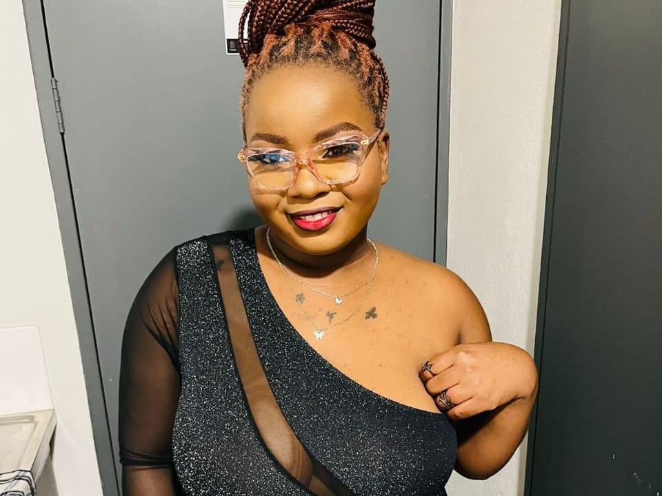 Image de profil du modèle de webcam Sweetmllons29