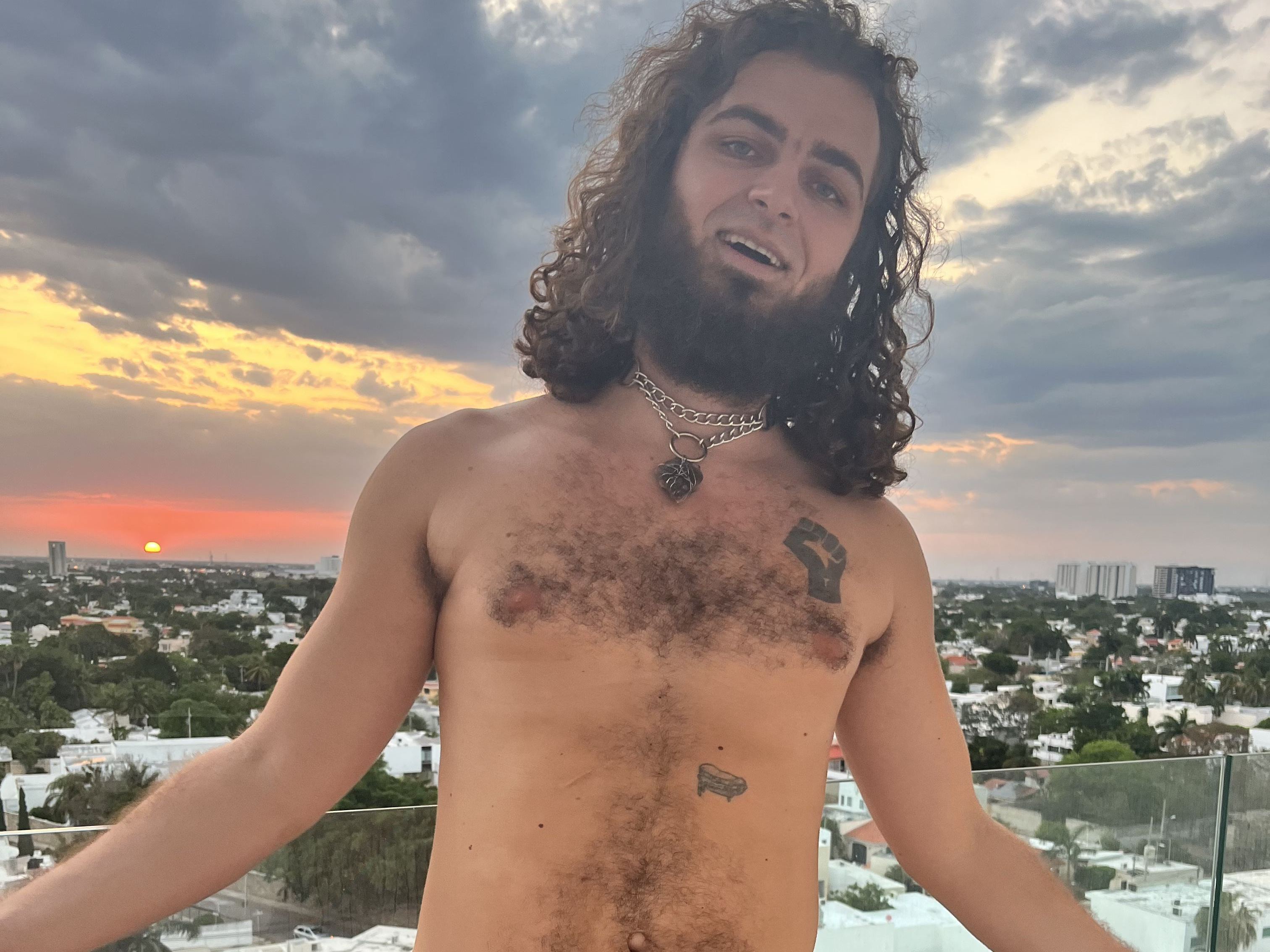 Image de profil du modèle de webcam ItalianStallion741