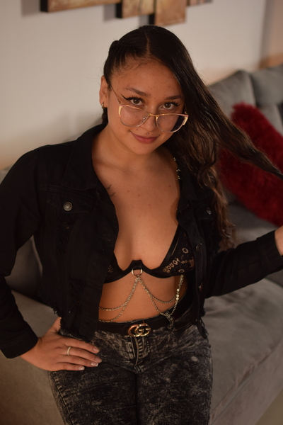 Intérprete AlejaLeen Foto 2