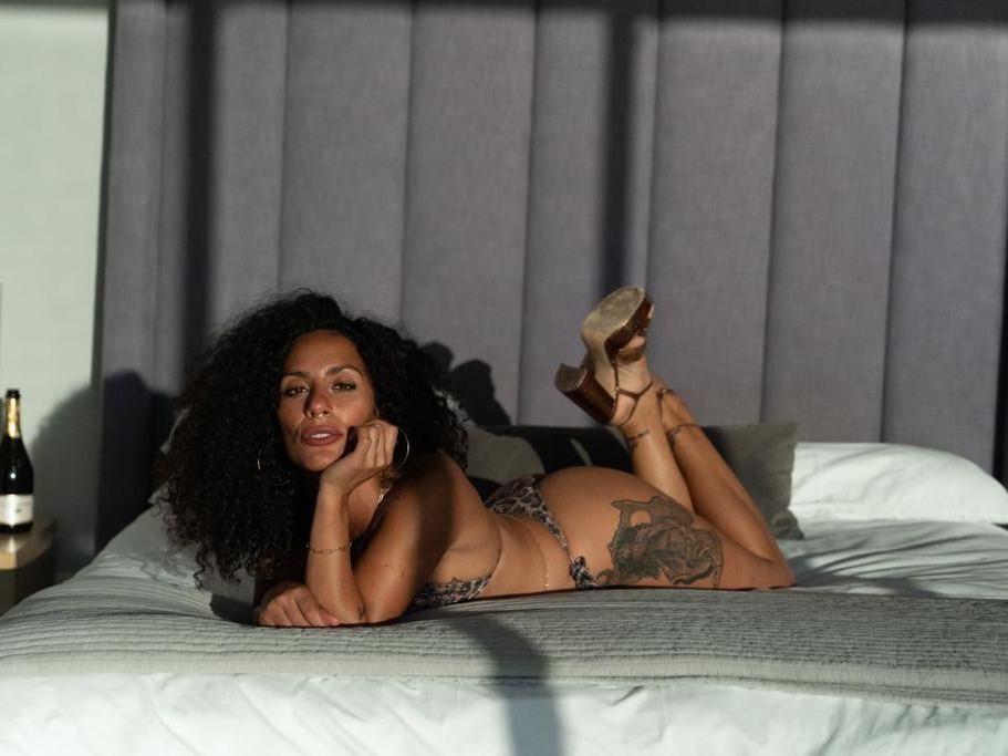 RainbowFeelGood profilbild på webbkameramodell