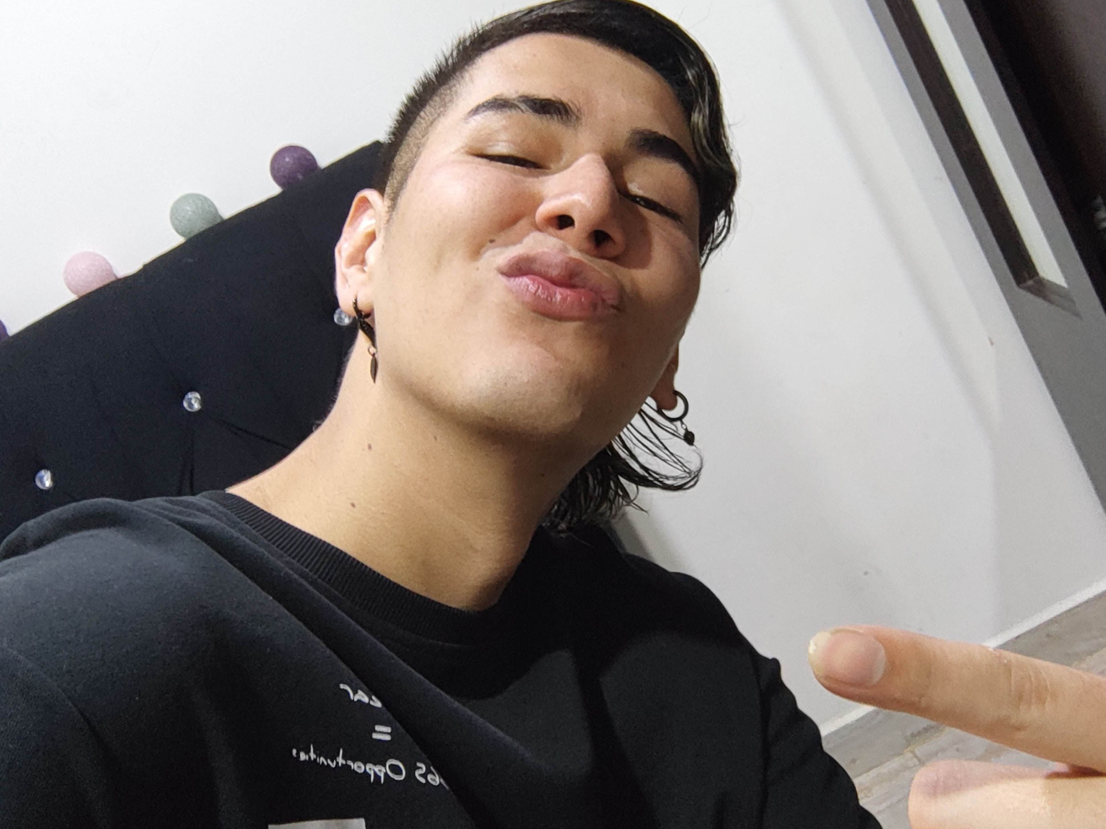 Foto de perfil de modelo de webcam de DiegoDanger19 