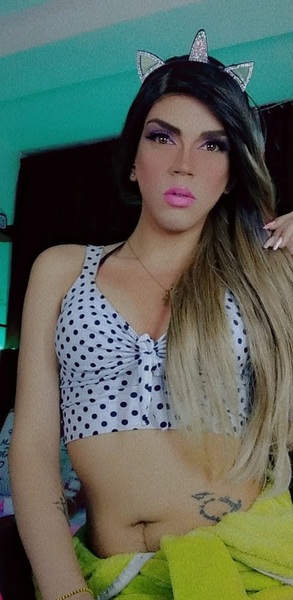 Interprète SamanthaHudson Photo 3