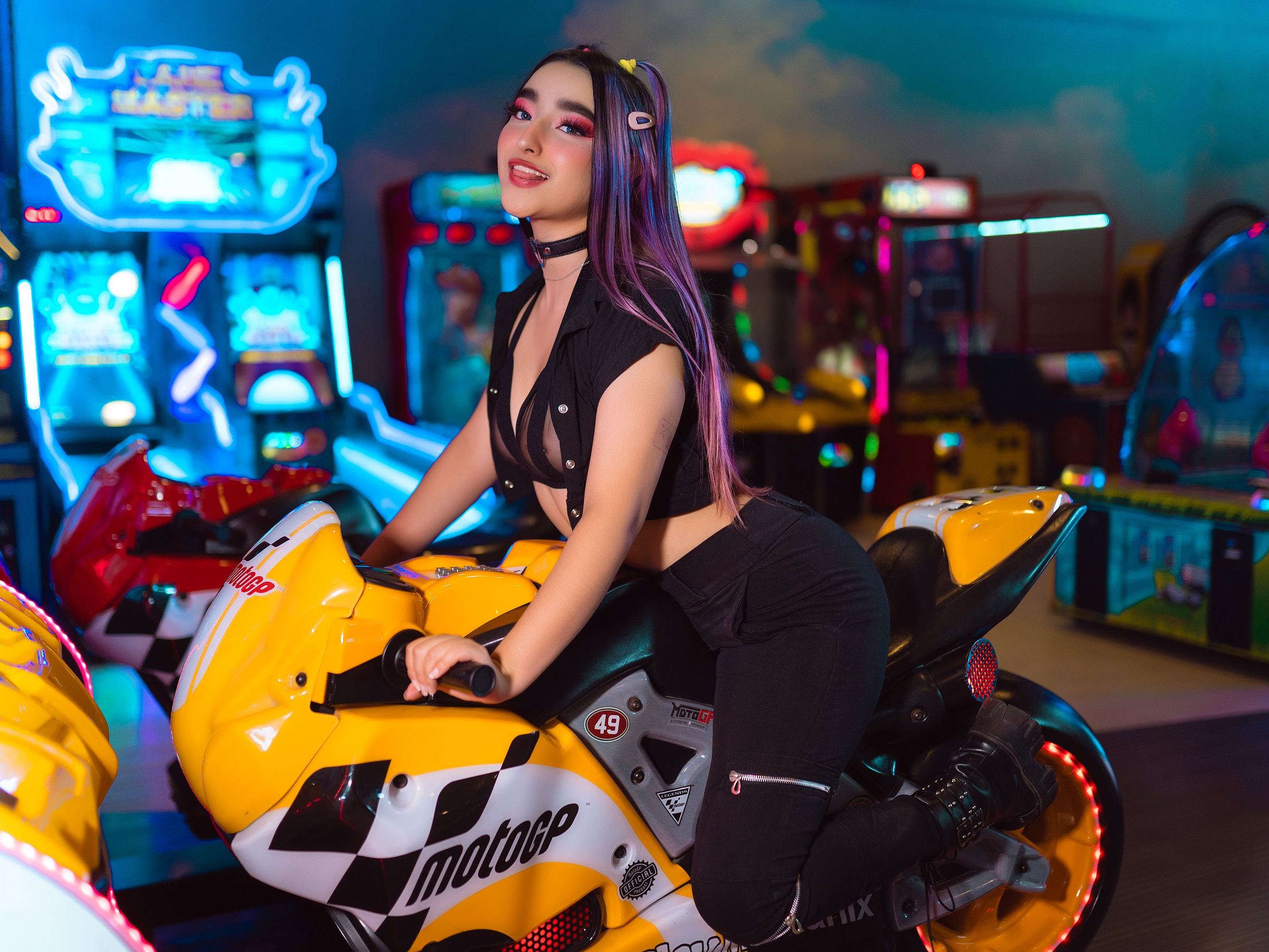 Image de profil du modèle de webcam VioletLoveex