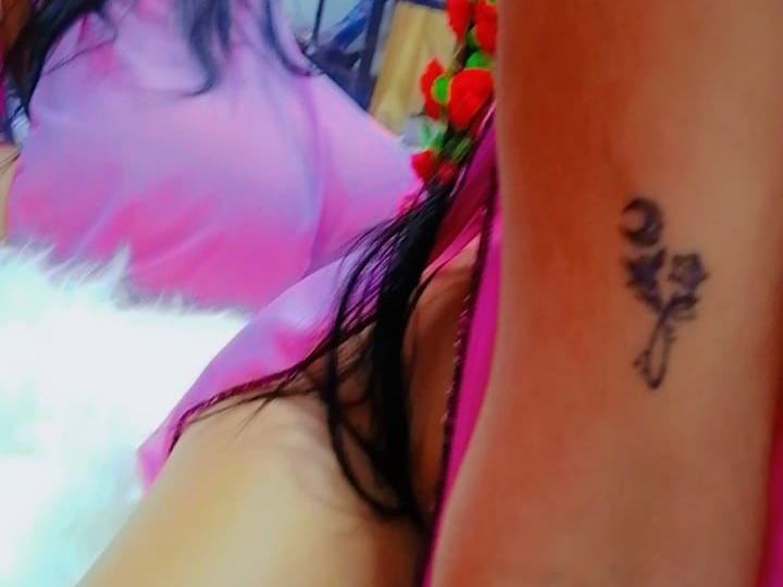 ahsley Profilbild des Cam-Modells