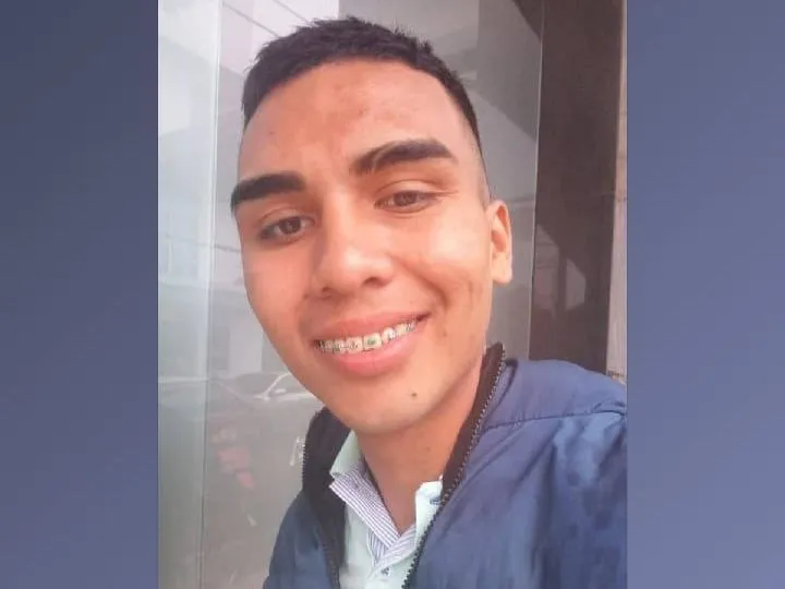 axelhughes immagine del profilo del modello di cam