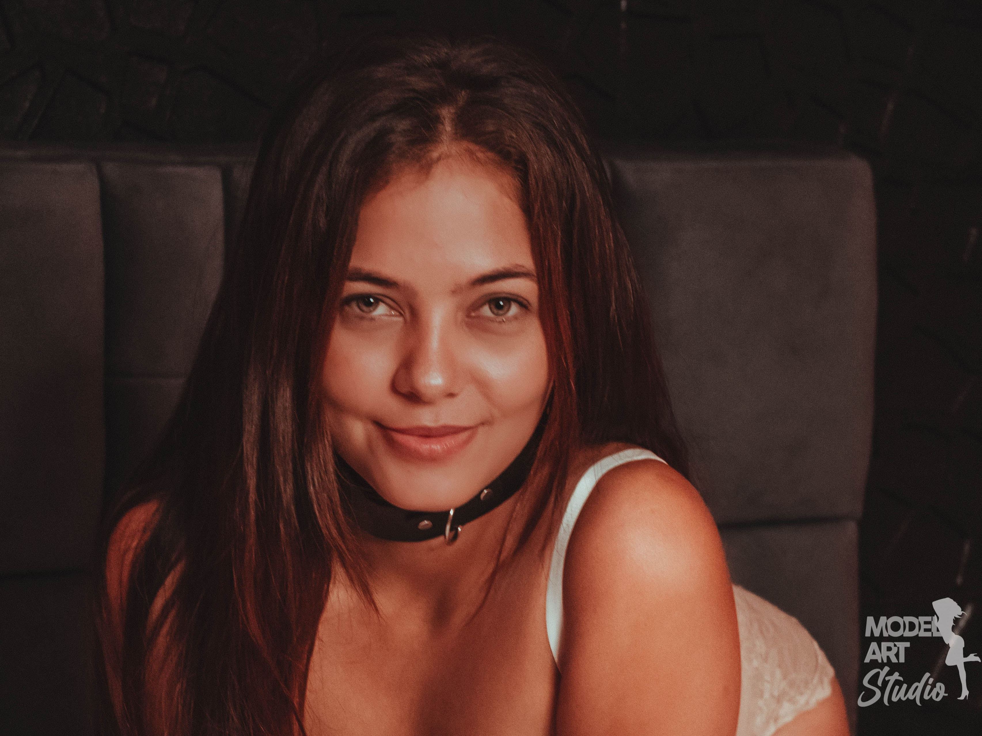 perlaup cam model profile picture