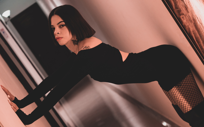 Performer IamVivi Photo 4