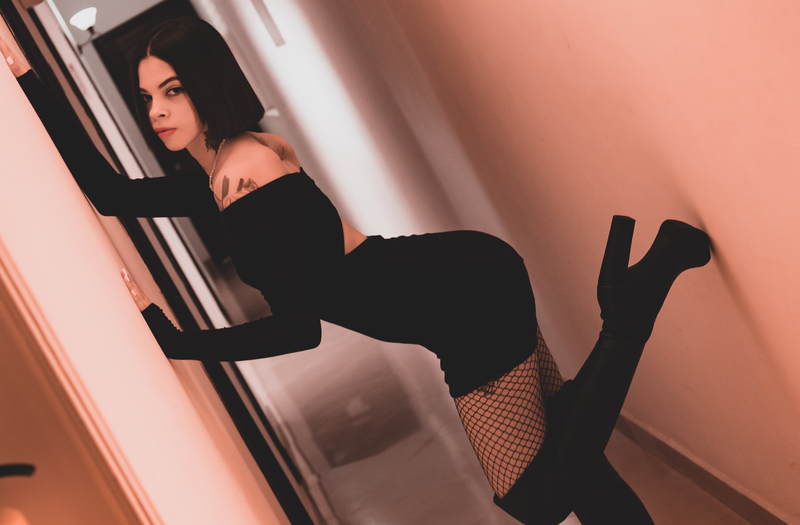 Performer IamVivi Photo 6