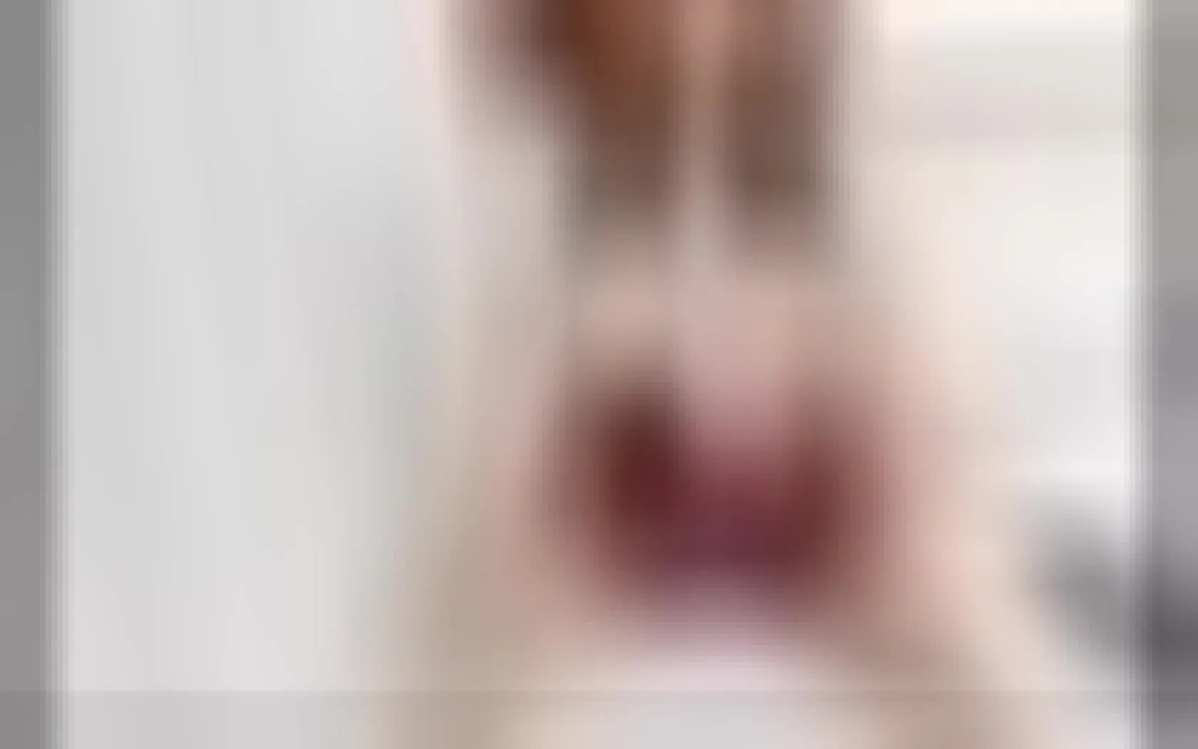 Utøver MiaLittleHorny Video 1