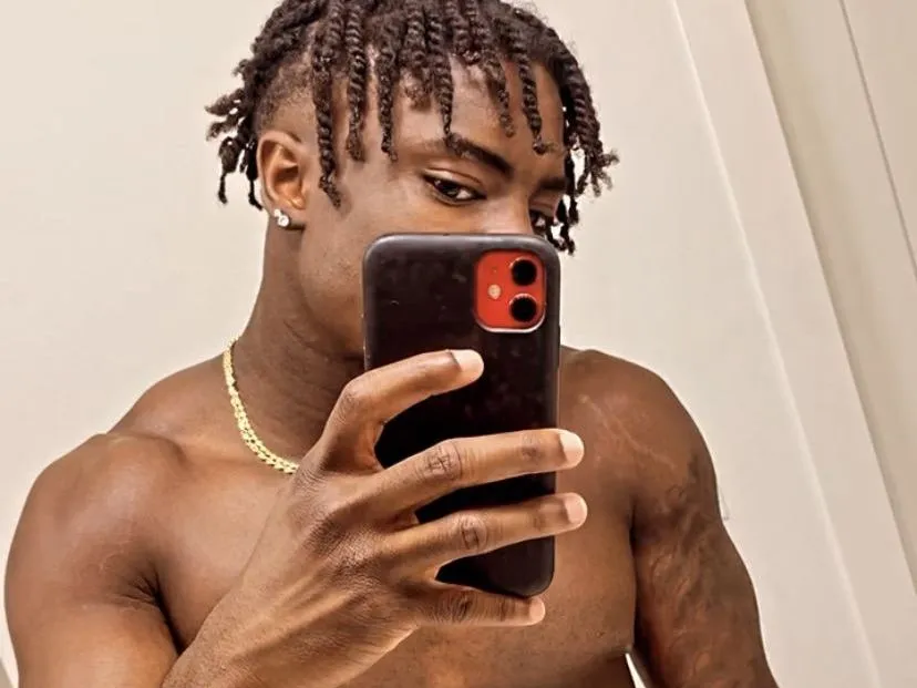 Imagen de perfil de modelo de cámara web de ZayBridges